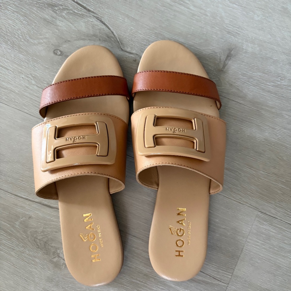 Brand new Hogan flats, sz 37.5 IT, 7.5 US